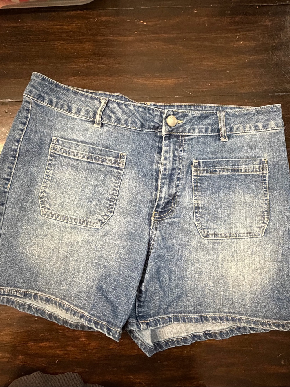 d. jeans Blue Faded Denim Front-Pocket Shorts size 12